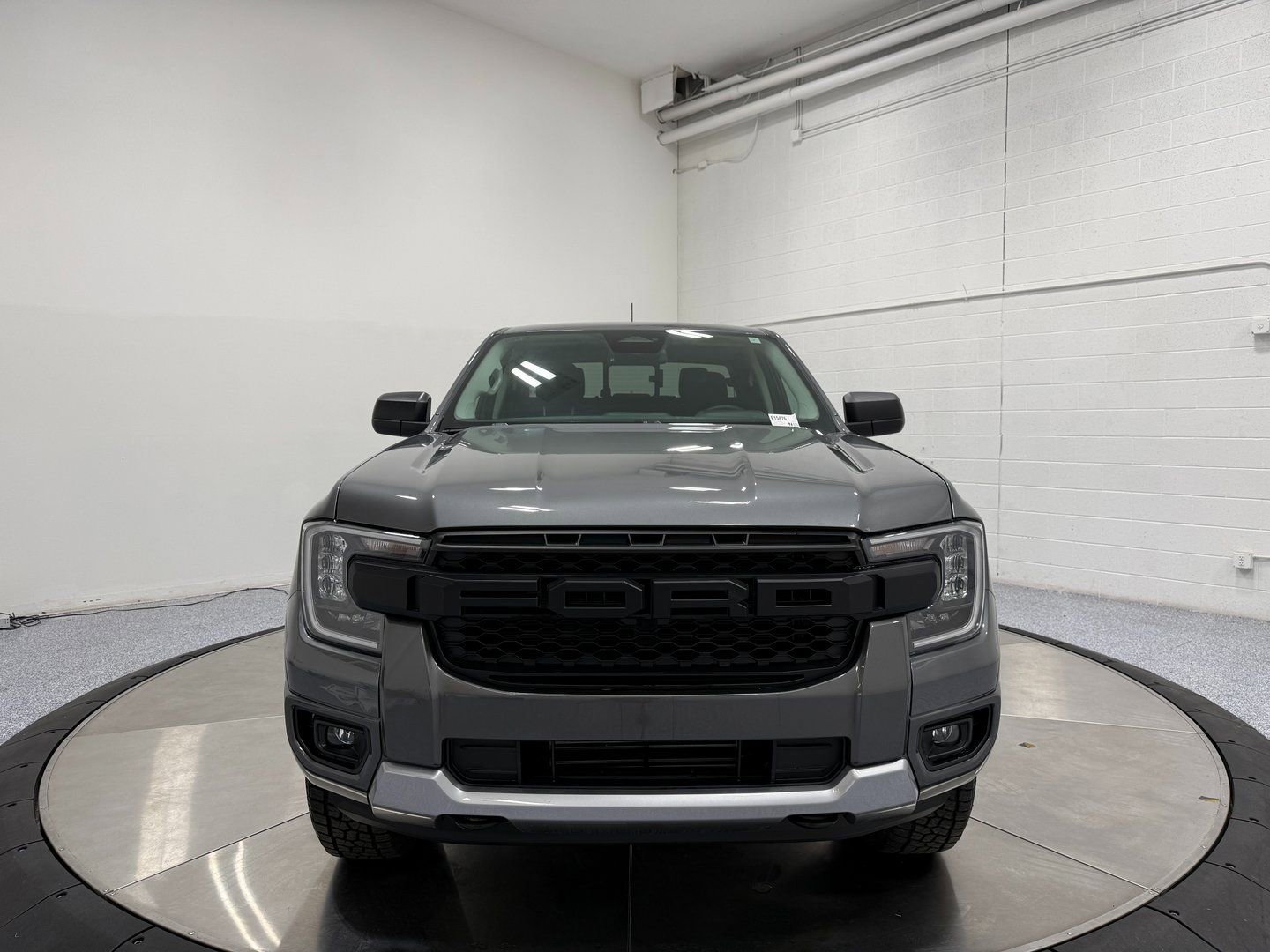 Used 2025 Ford Ranger XLT w/ Trailer Tow Package image 2