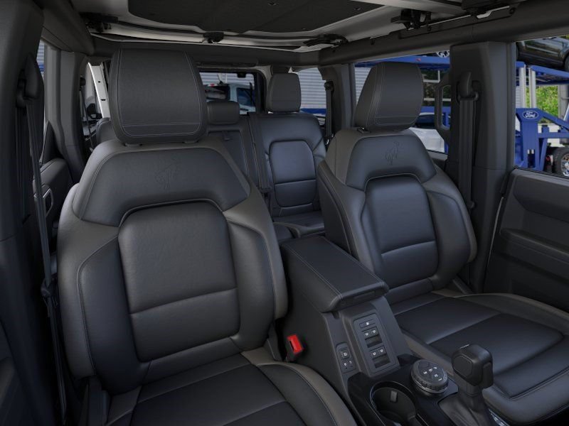 New 2026 Ford Bronco Outer Banks AWD/4WD image 10