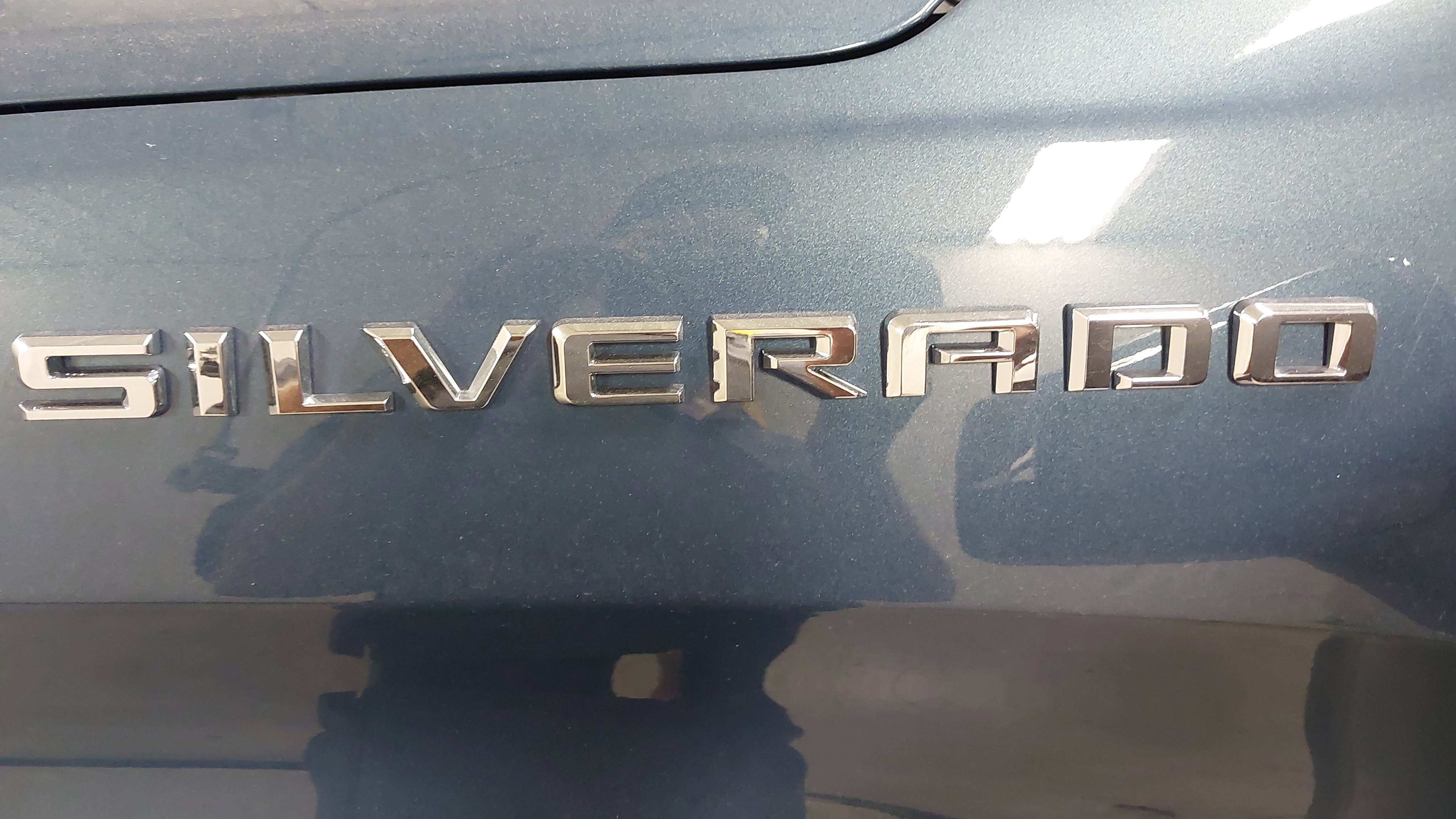 Used 2024 Chevrolet Silverado 1500 LT AWD/4WD image 32