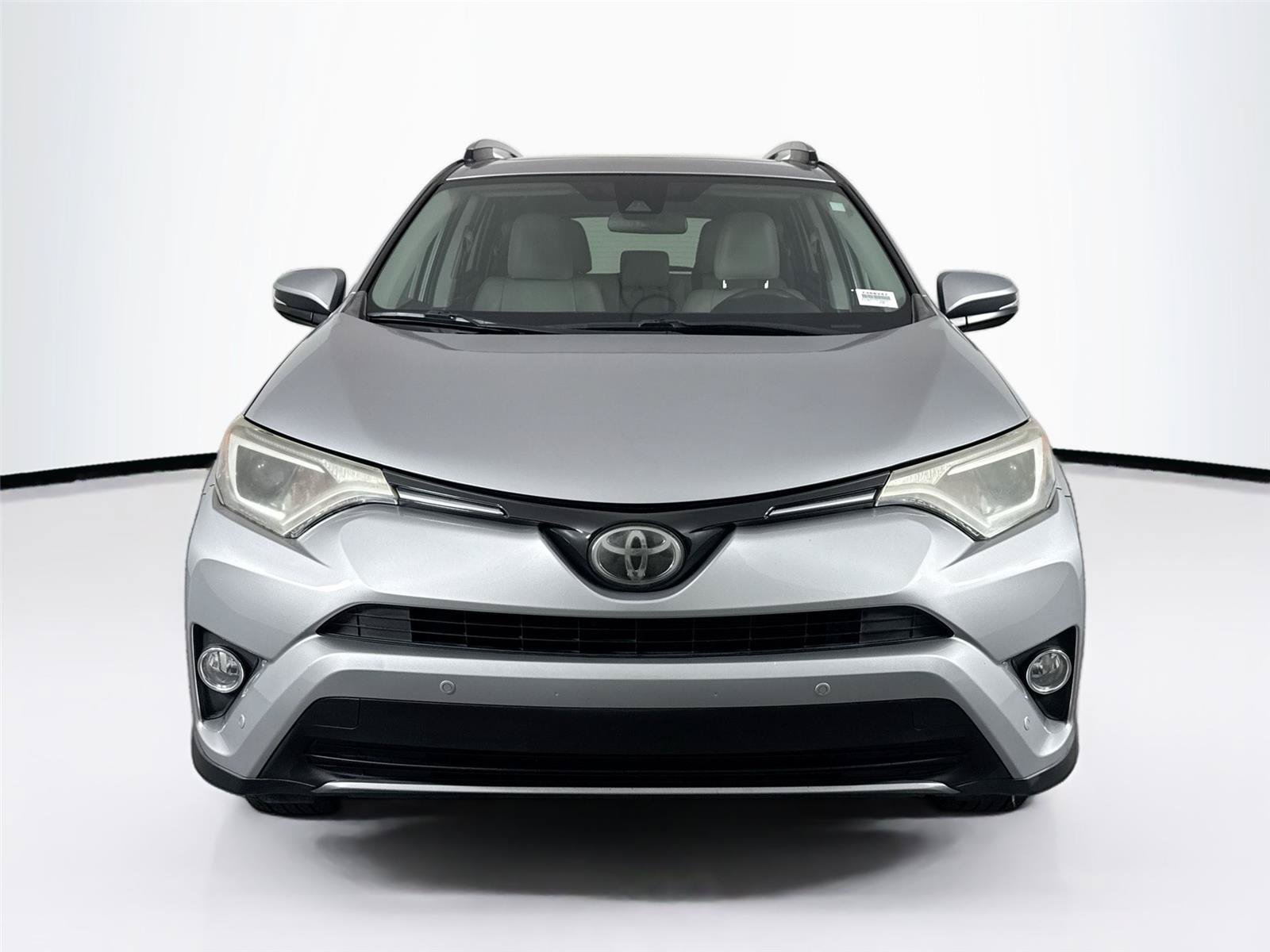 Used 2017 Toyota RAV4 XLE FWD image 7