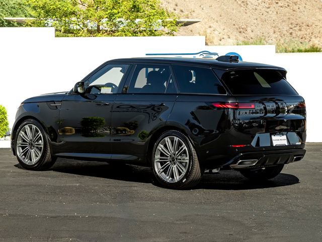 New 2027 Land Rover Range Rover Sport Dynamic SE AWD/4WD image 9