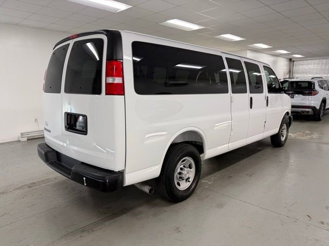 Used 2025 Chevrolet Express 3500 LS image 6