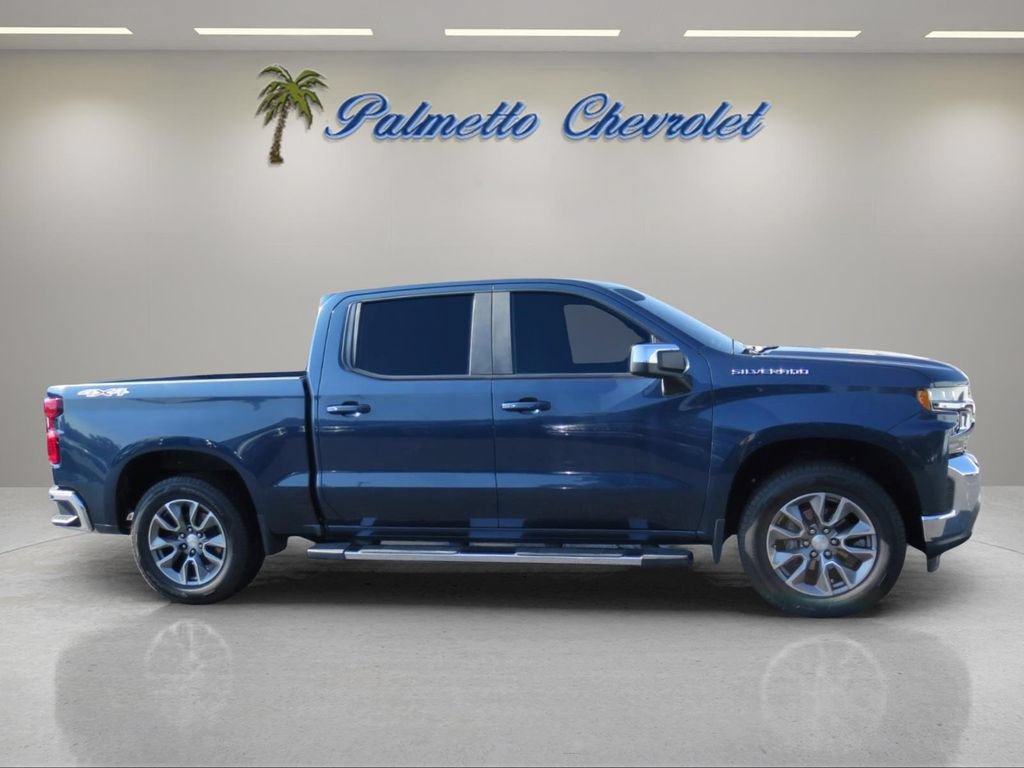 Used 2019 Chevrolet Silverado 1500 LT w/ All-Star Edition AWD/4WD image 2