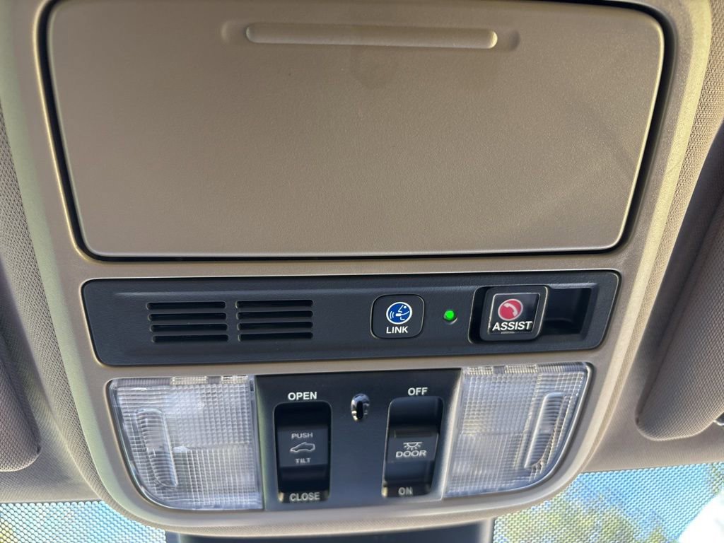 Used 2023 Honda Odyssey Elite image 30