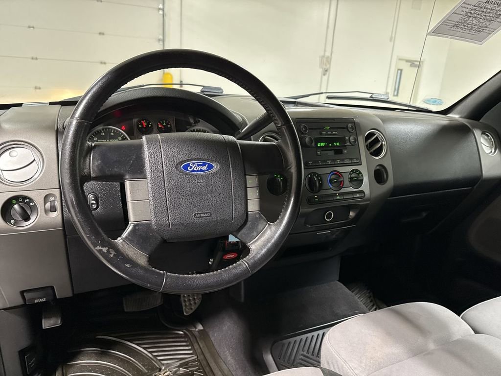 Used 2005 Ford F150 XL AWD/4WD image 10
