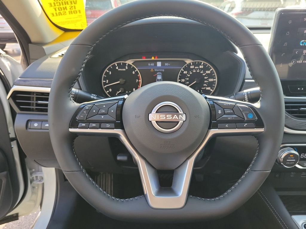 Used 2025 Nissan Altima 2.5 SV w/ SV Premium Package FWD image 19