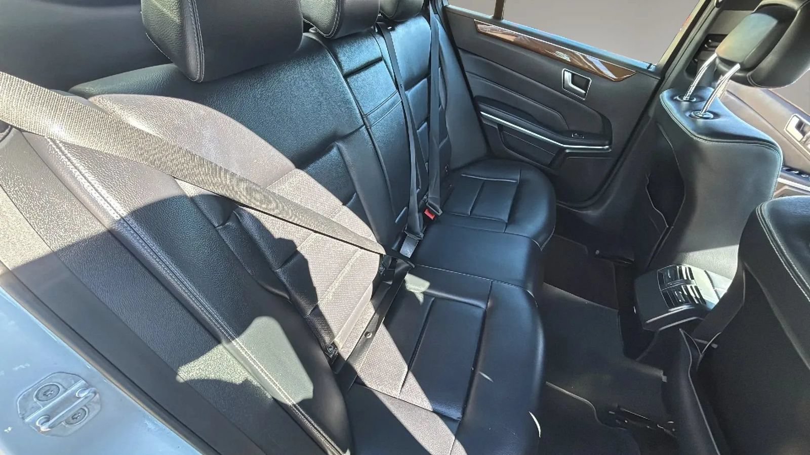 Used 2014 Mercedes-Benz E 350 Sedan image 45