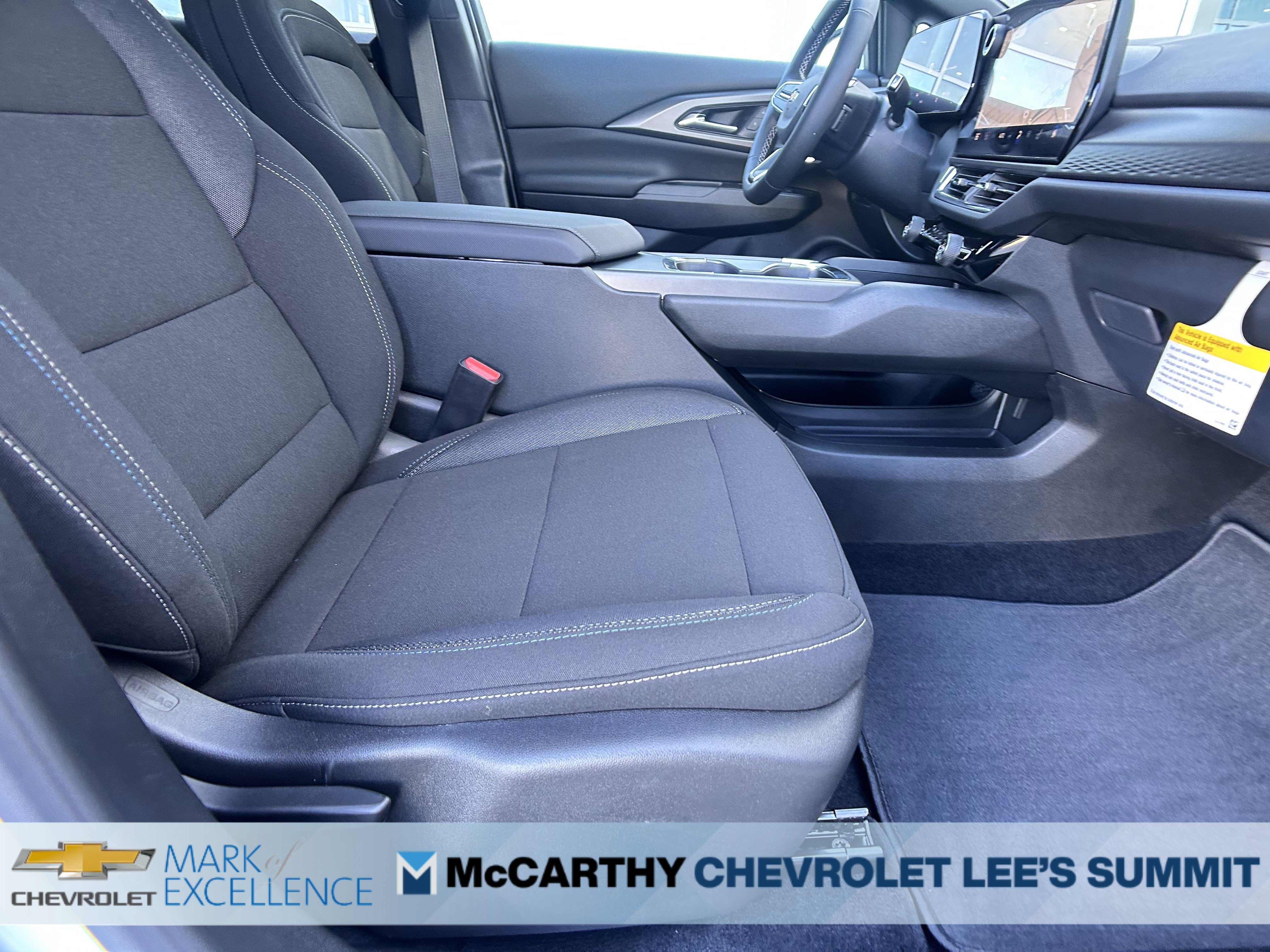 New 2026 Chevrolet Equinox EV LT image 43