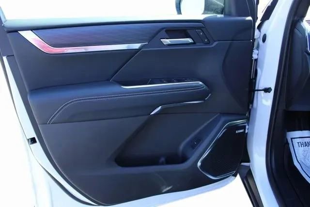 New 2025 GMC Acadia Elevation w/ LPO, Floor Liner Package image 12