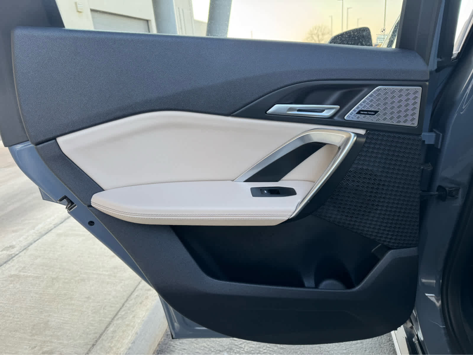 Used 2025 BMW X1 xDrive28i w/ Technology Package image 18