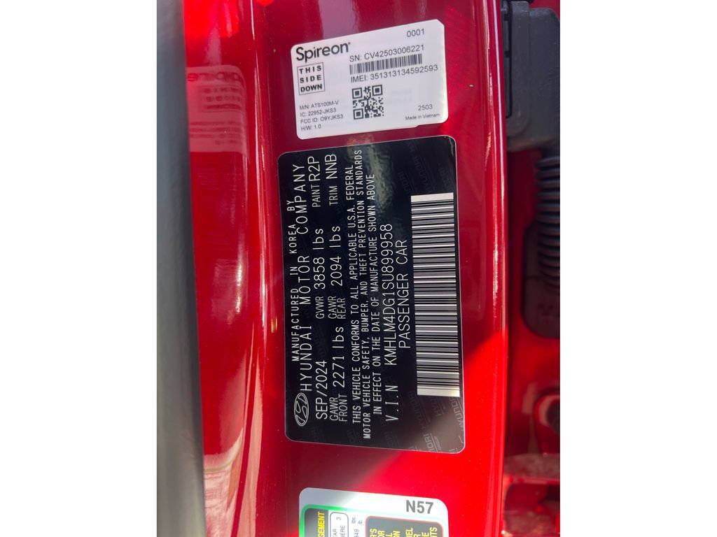 Certified 2025 Hyundai Elantra Sport w/ Cargo Package FWD image 14