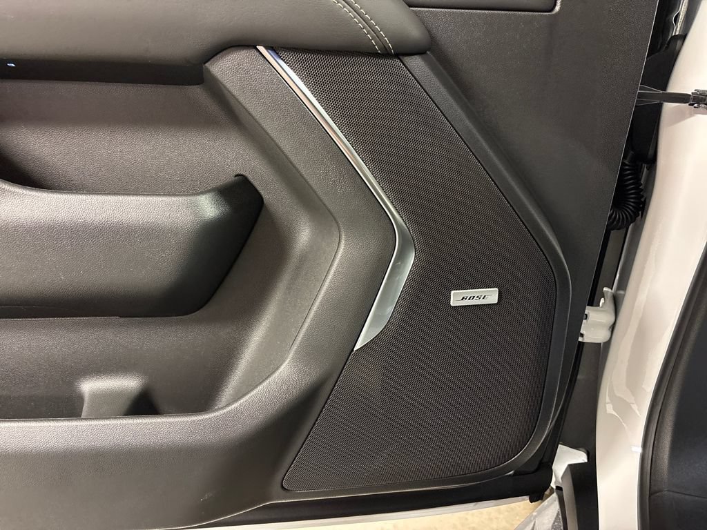 New 2026 GMC Yukon Elevation AWD/4WD image 23