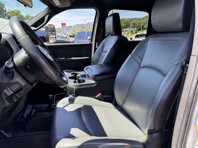 Used 2022 RAM 2500 Tradesman w/ Snow Chief Group image 9