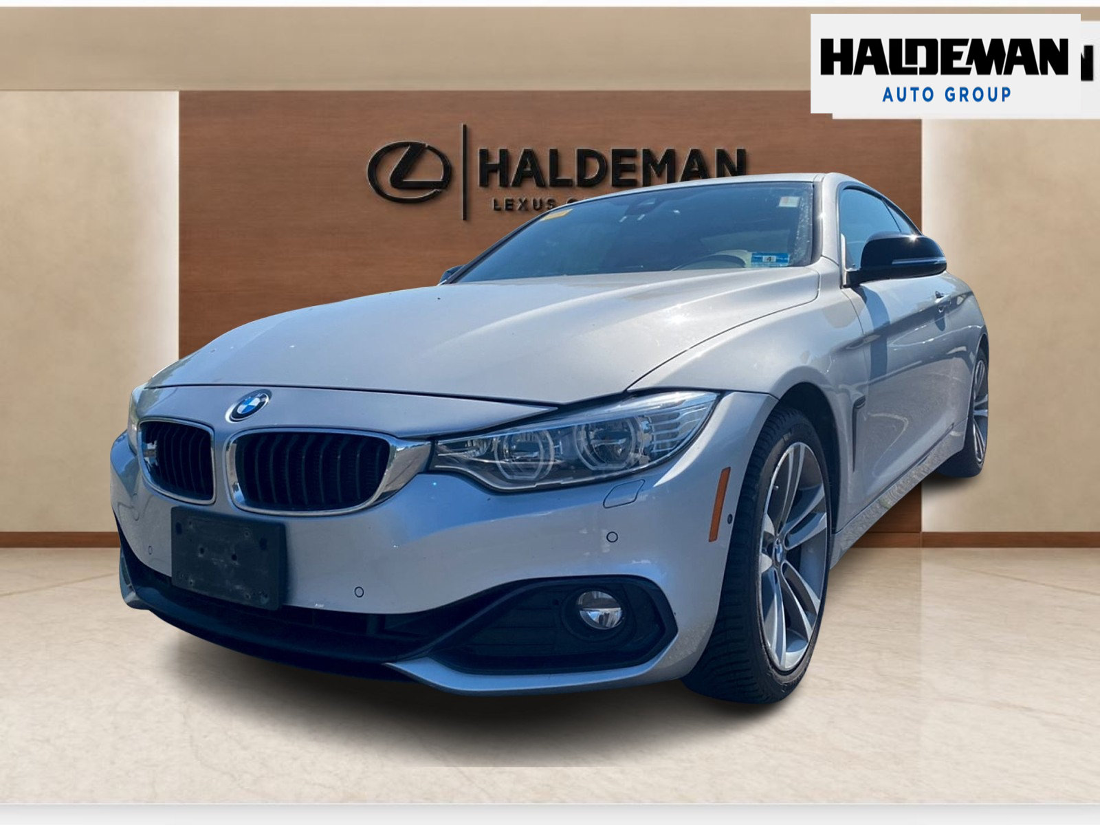 Used 2014 BMW 428i xDrive Coupe AWD/4WD image 2