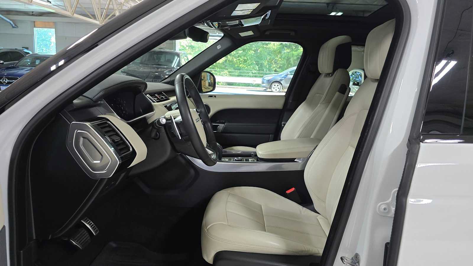 Used 2021 Land Rover Range Rover Sport HSE Silver Edition AWD/4WD image 20