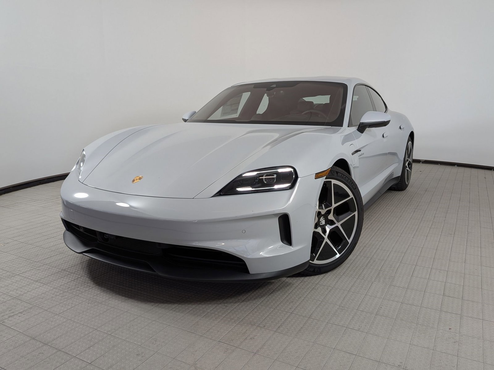 New 2026 Porsche Taycan AWD/4WD image 1