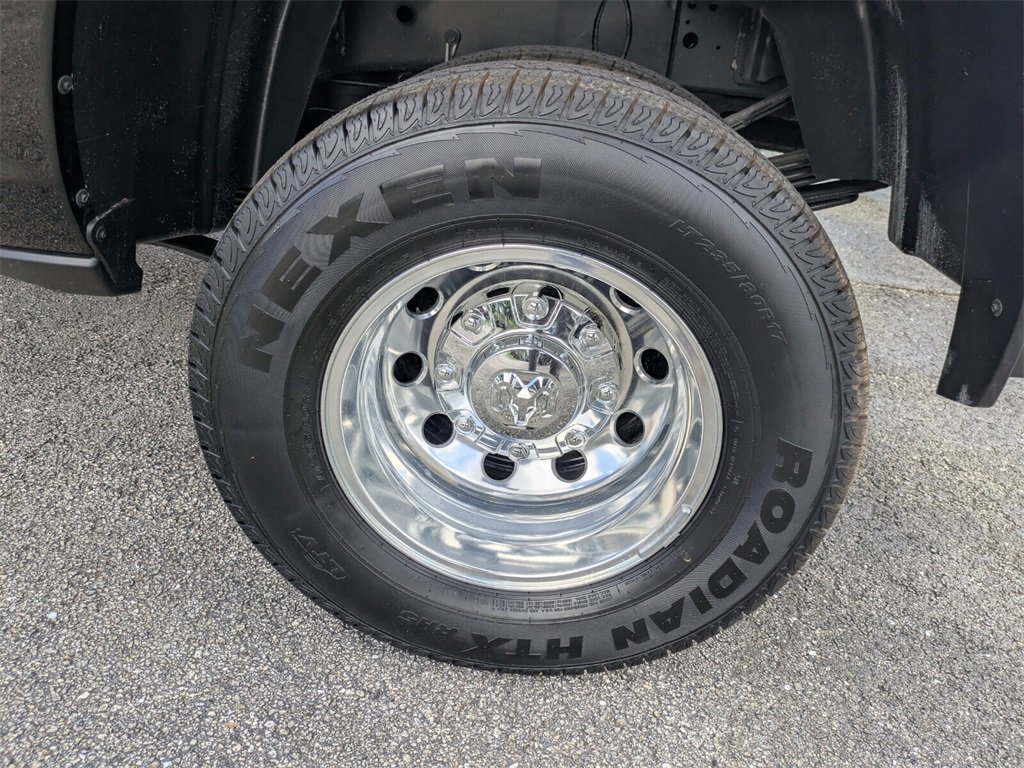 New 2026 RAM 3500 Laramie w/ Towing Technology Group image 17