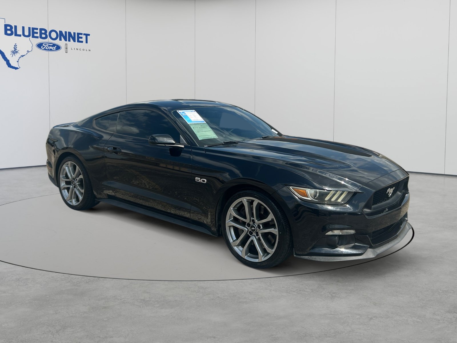 Used 2016 Ford Mustang GT w/ GT Performance Package RWD image 3