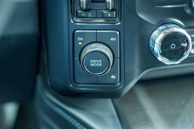 Used 2025 Ford F450 Platinum image 38