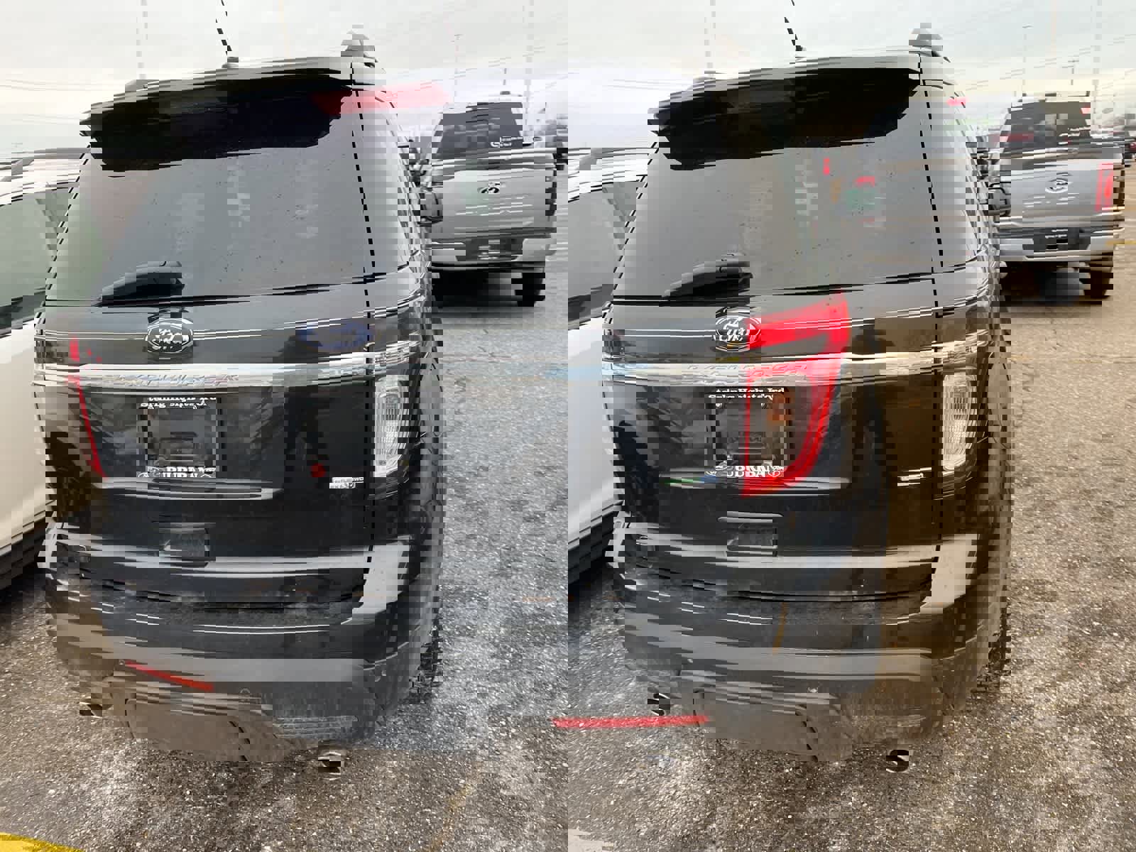 Used 2013 Ford Explorer 4WD w/ Class III Trailer Tow Pkg image 13