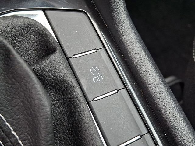 Used 2023 Volkswagen Taos SE image 27