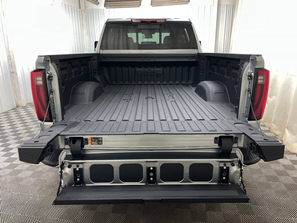 Used 2026 GMC Sierra 2500 SLT w/ SLT Premium Package AWD/4WD image 47
