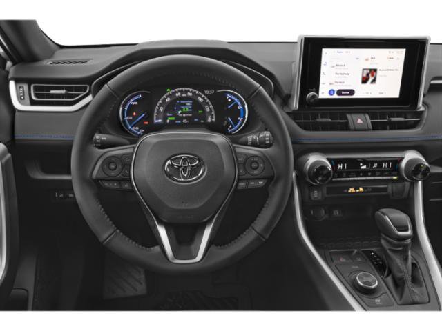 Used 2023 Toyota RAV4 SE image 7