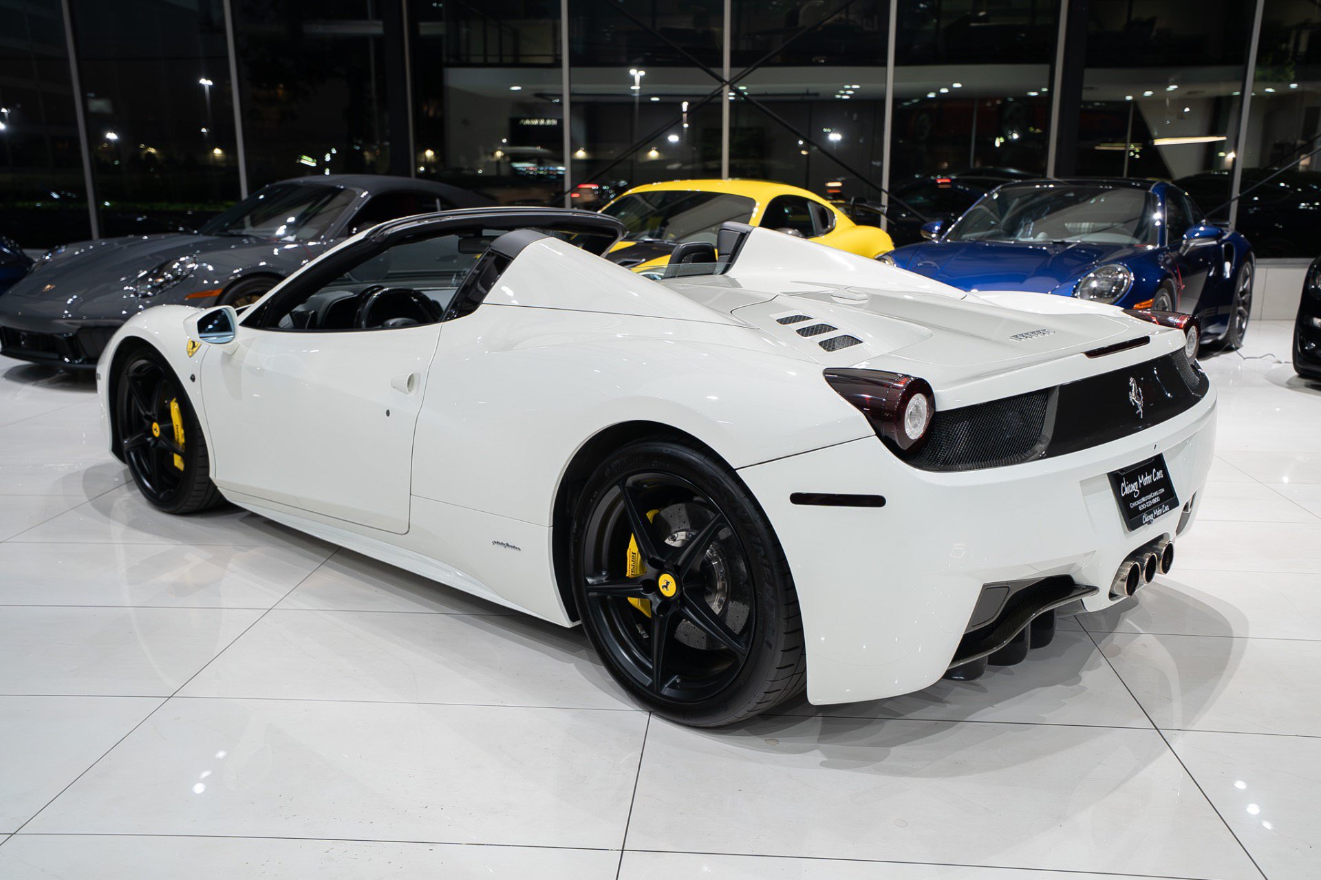 Used 2013 Ferrari 458 Spider RWD image 2