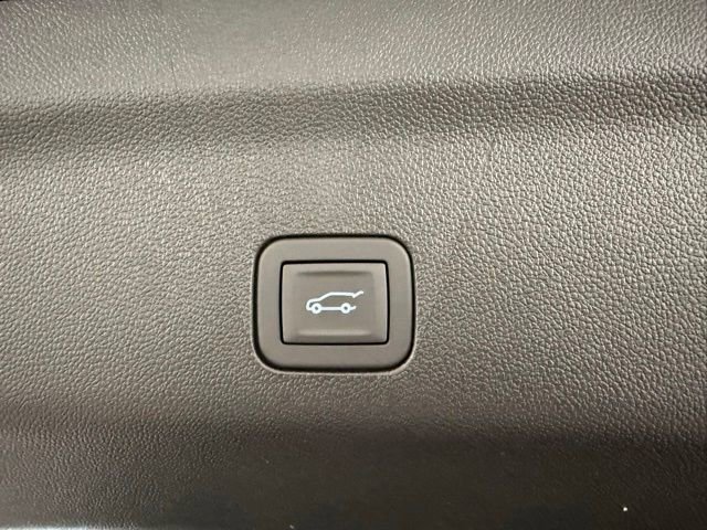 New 2026 Chevrolet Tahoe RST image 9