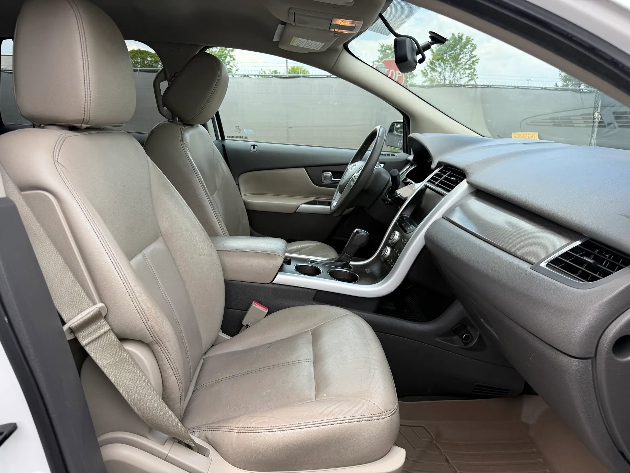 Used 2013 Ford Edge SEL FWD image 18