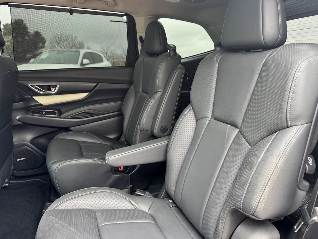 Used 2022 Subaru Ascent Limited w/ Technology Package image 8