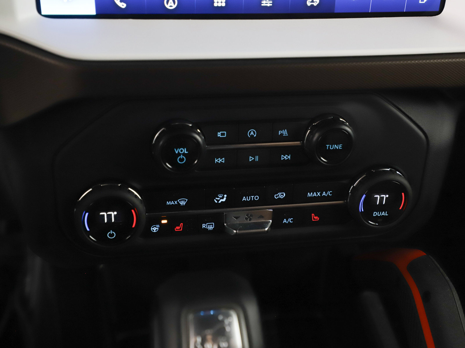 Used 2024 Ford Bronco Heritage Edition AWD/4WD image 22