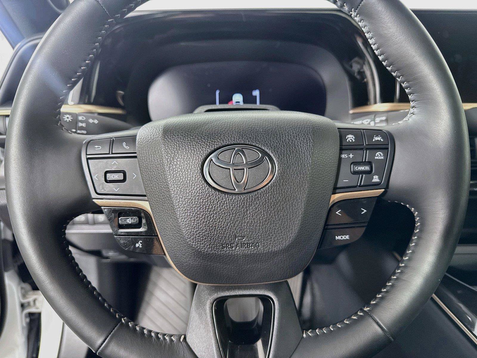 Certified 2024 Toyota Crown Platinum AWD/4WD image 17