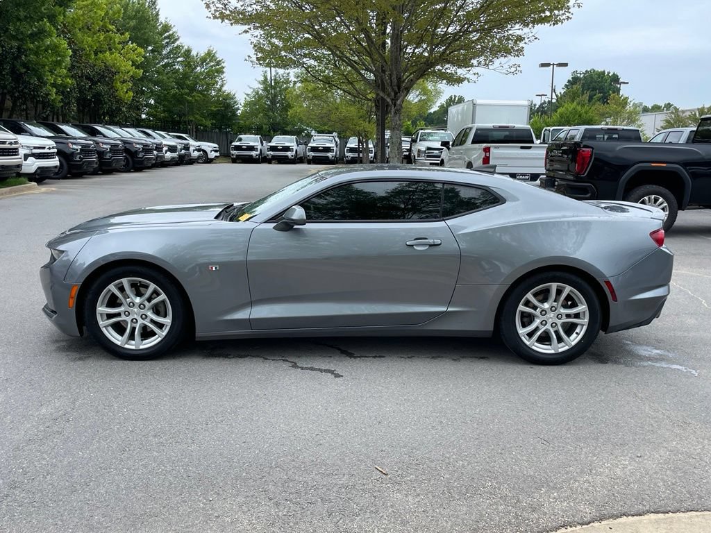 Used 2022 Chevrolet Camaro LS RWD image 4