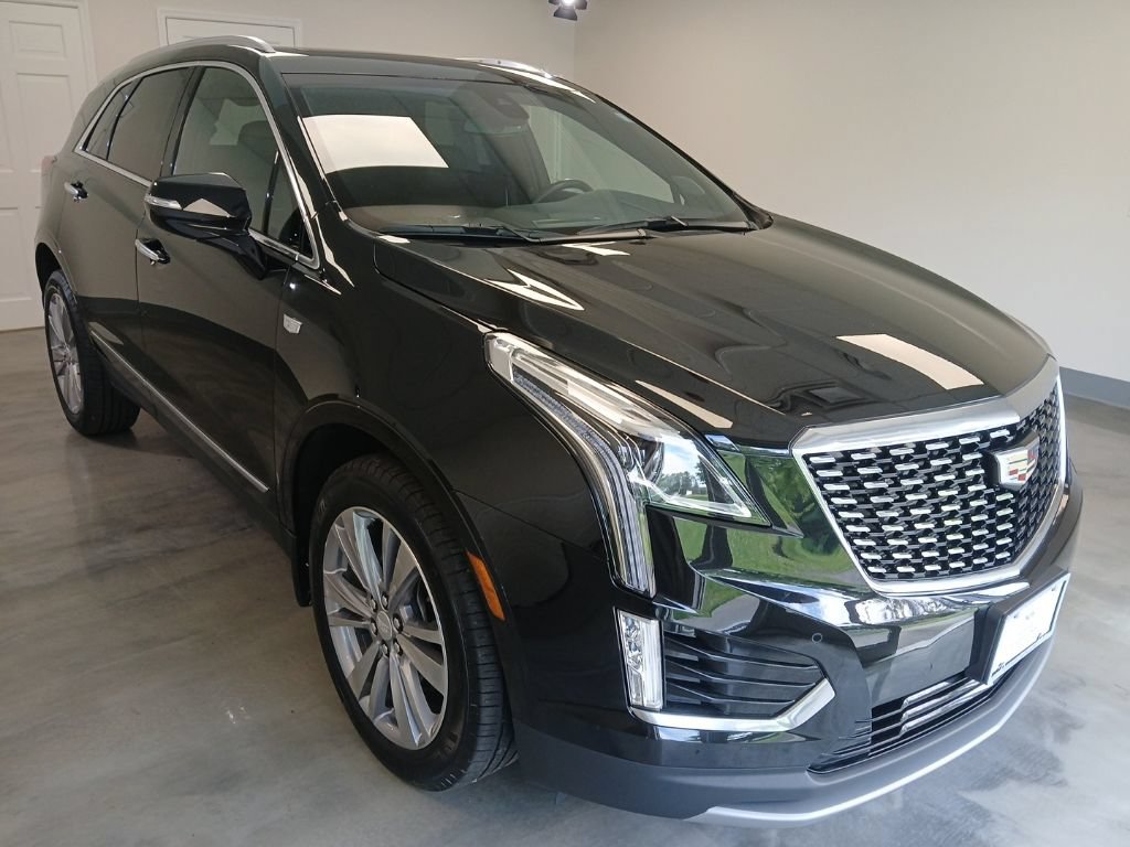 Certified 2024 Cadillac XT5 Premium Luxury AWD/4WD image 1
