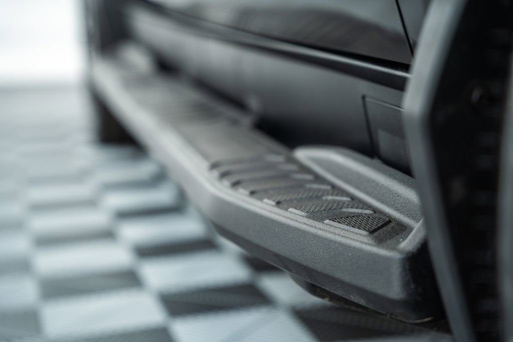 Used 2026 GMC Sierra EV Elevation w/ LPO, Elevation Dark Package AWD/4WD image 22