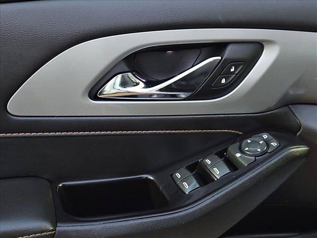 Used 2020 Chevrolet Traverse LS FWD image 24