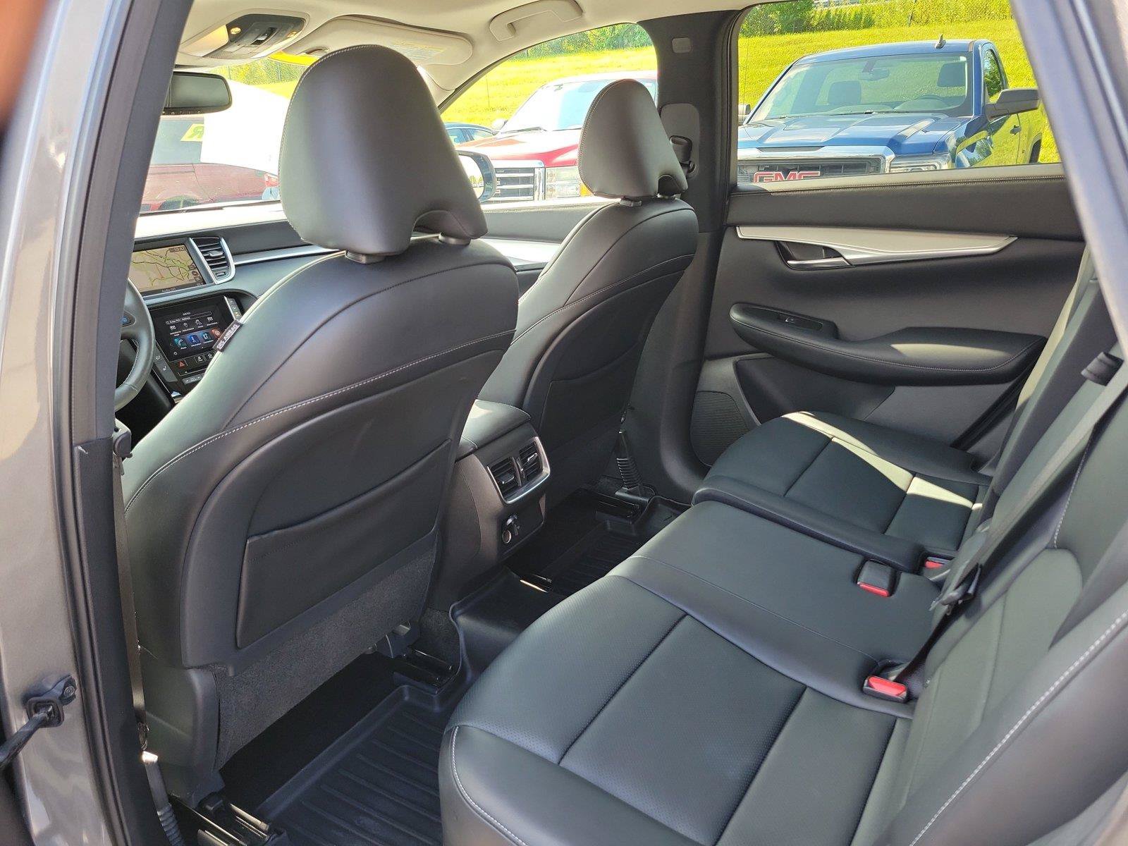 Used 2021 INFINITI QX50 Essential w/ Convenience Package FWD image 16