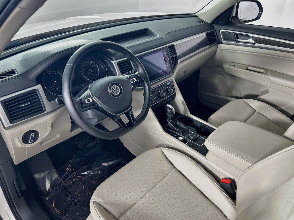 Certified 2020 Volkswagen Atlas SE w/ Panoramic Sunroof Package AWD/4WD image 9