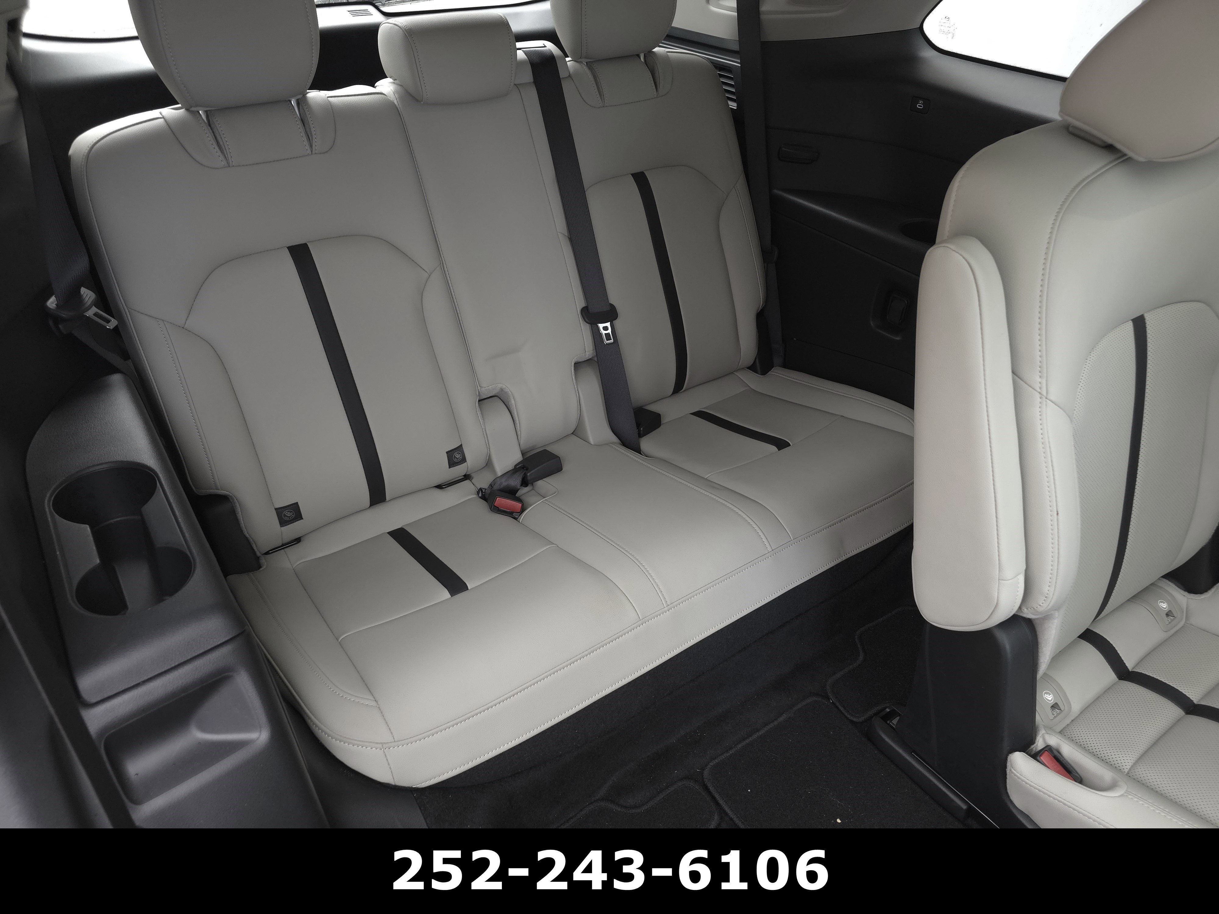 Used 2024 MAZDA CX-90 Plug-In Hybrid w/ Premium Pkg image 27