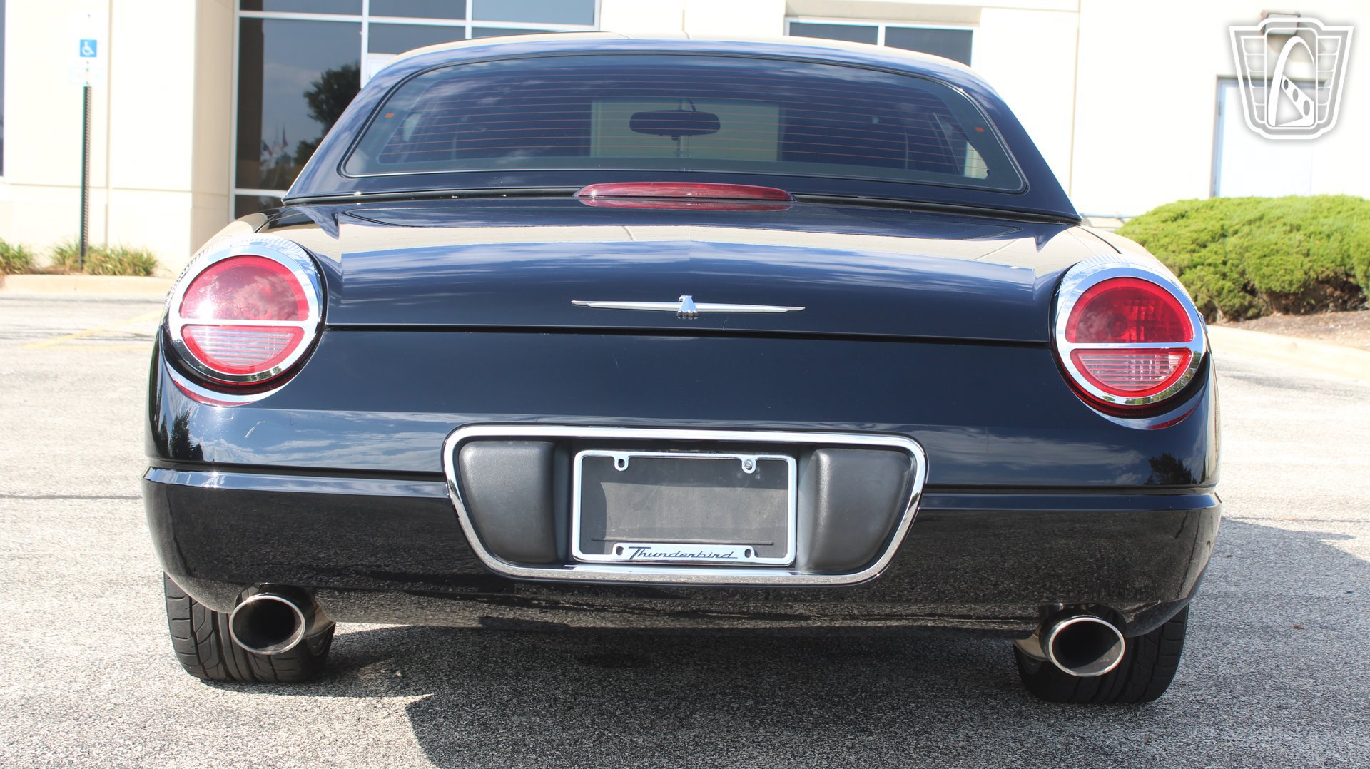 Used 2003 Ford Thunderbird RWD image 4