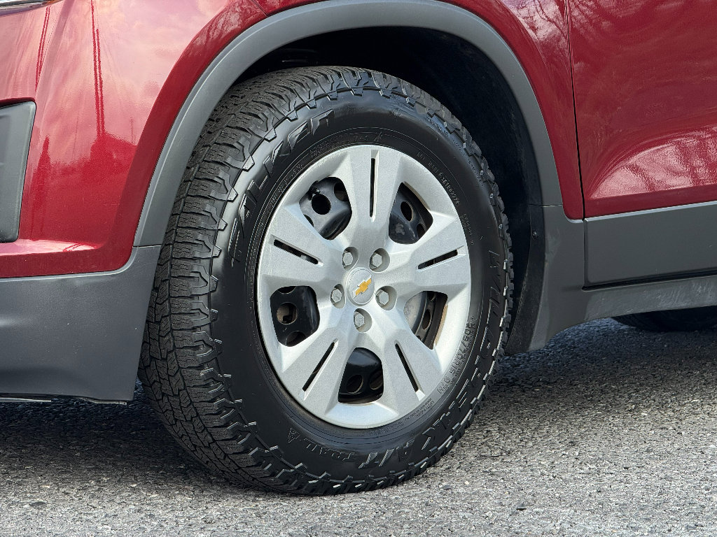 Used 2016 Chevrolet Trax LS image 14