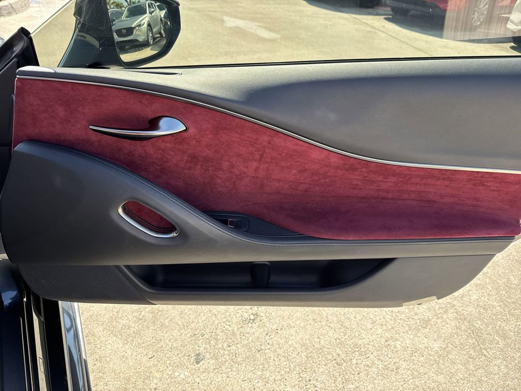Used 2018 Lexus LC 500 Coupe RWD image 41