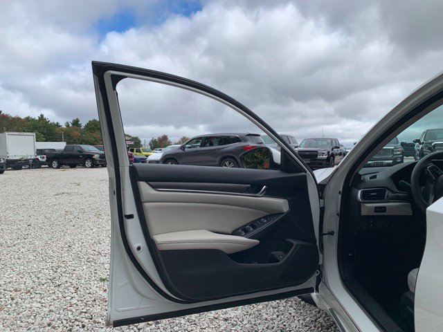 Used 2020 Honda Accord EX image 21