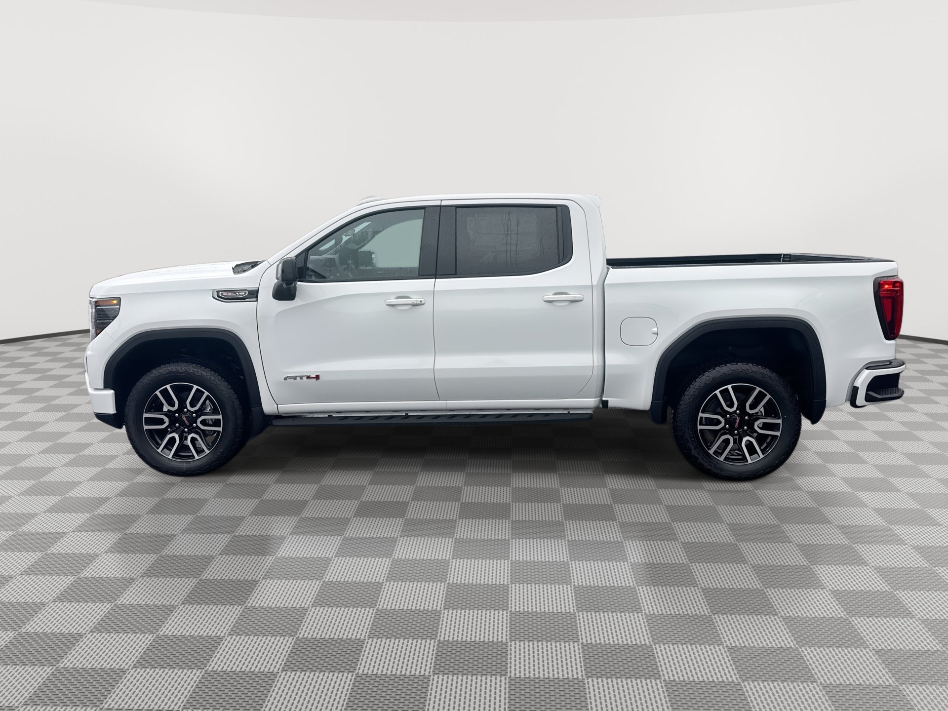 New 2026 GMC Sierra 1500 AT4 w/ AT4 Premium Package AWD/4WD image 5