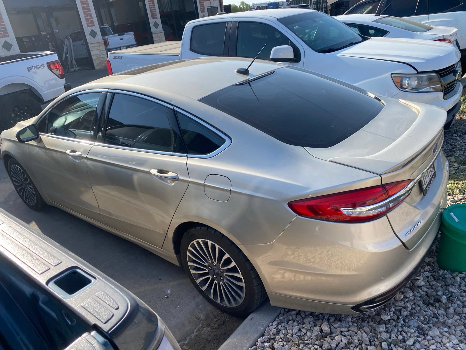 Used 2017 Ford Fusion Titanium FWD image 22