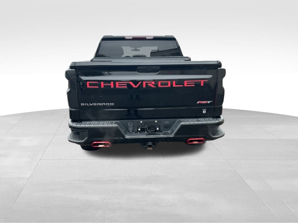 Used 2022 Chevrolet Silverado 1500 RST image 4