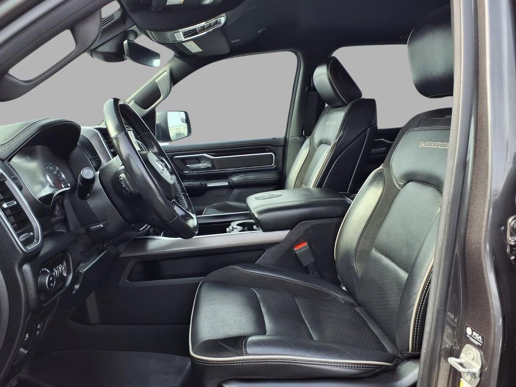 Used 2021 RAM 1500 Laramie w/ Night Edition image 24