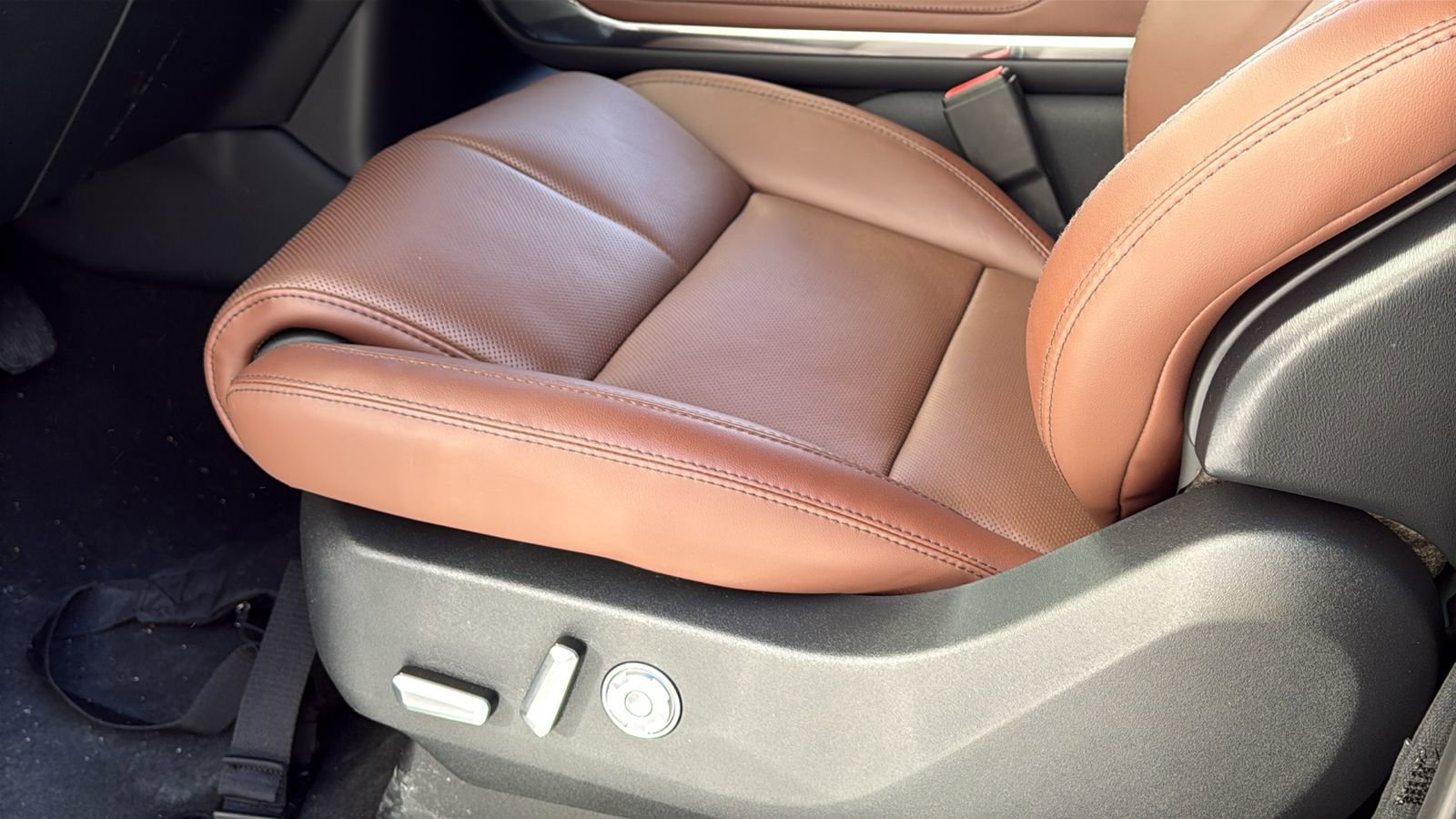 New 2026 Lincoln Navigator Reserve AWD/4WD image 24
