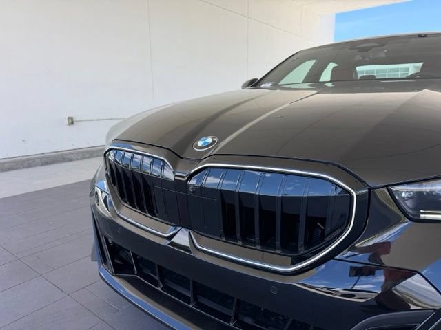 New 2027 BMW 530i w/ M Sport Package RWD image 2